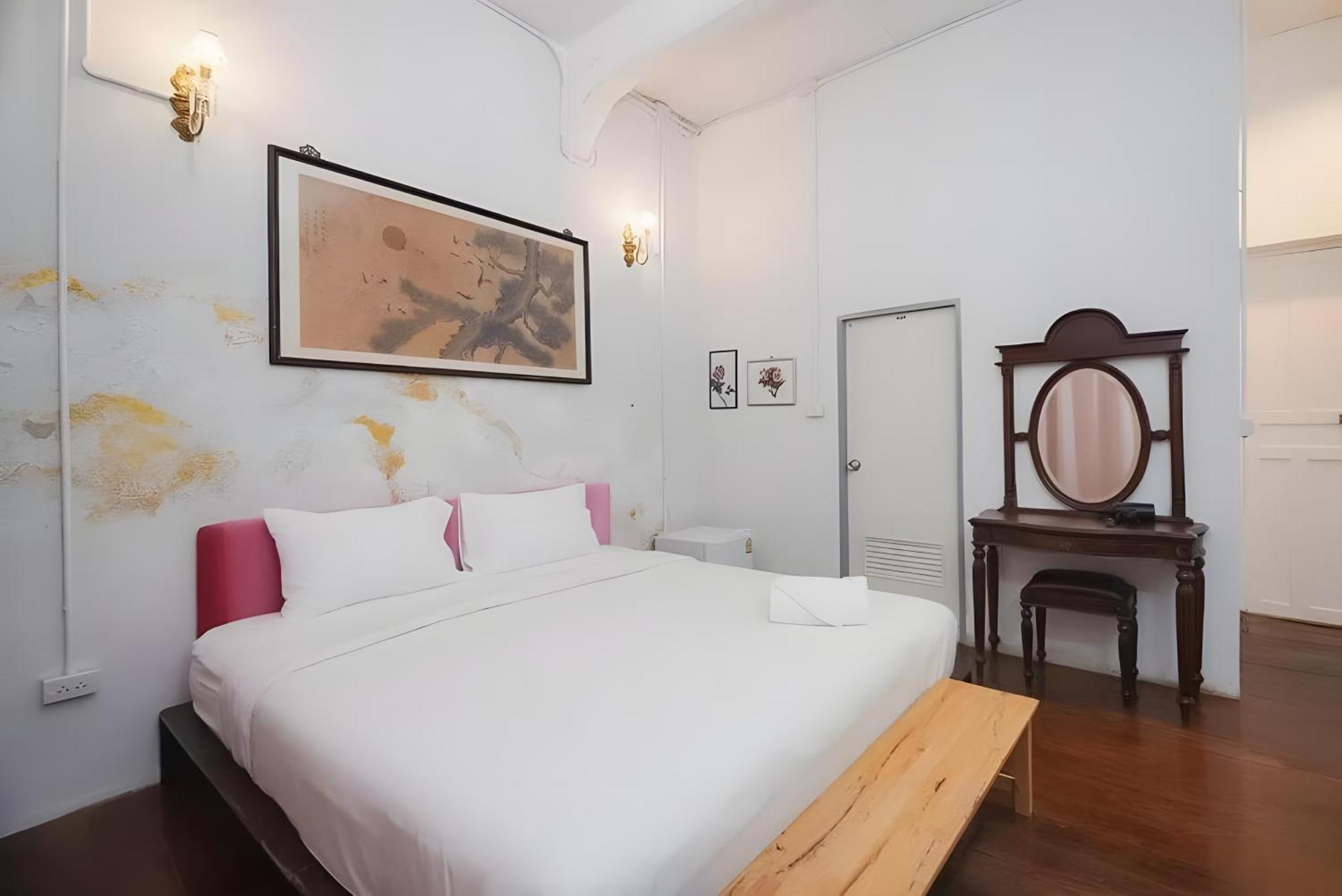 Mitr Inn Yaowarat 2 - มิตร อินน์ เยาวราช Banguecoque Exterior foto